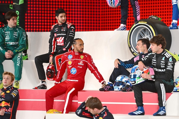 Red Bull, Marko: "Hamilton e Antonelli? Un handicap per i loro team, come Tsunoda"