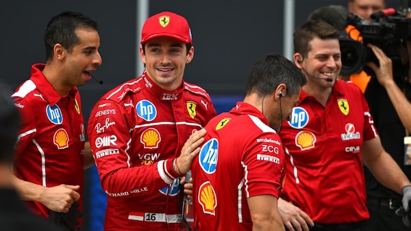 Vasseur: "Una delle pole più difficili di Charles. Per Lewis è stato frustrante"