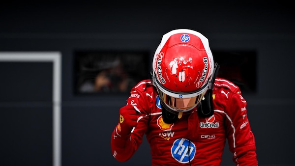 Ferrari, le foto della pole di Leclerc in Ungheria