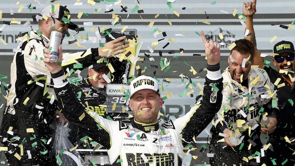 NASCAR: Byron vince andando al risparmio in Iowa