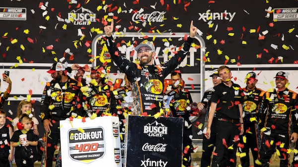 NASCAR: Dillon si prende la rivincita e va ai playoff
