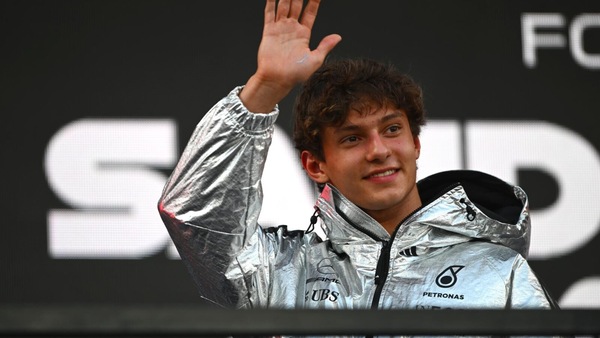 19 anni per la stella italiana della F1: buon compleanno Kimi!