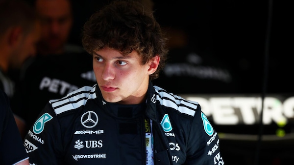 Stop agli aggiornamenti Mercedes: per Antonelli è l’occasione di ripartire