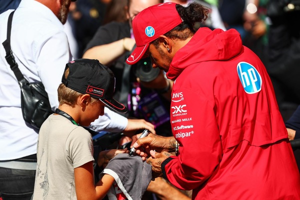Hamilton, voltiamo pagina: "Attendo i tifosi a Monza, ho la squadra con me e miglioreremo"
