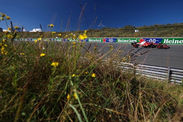 La griglia di partenza del Gp d'Olanda: doppietta McLaren, con Piastri in testa