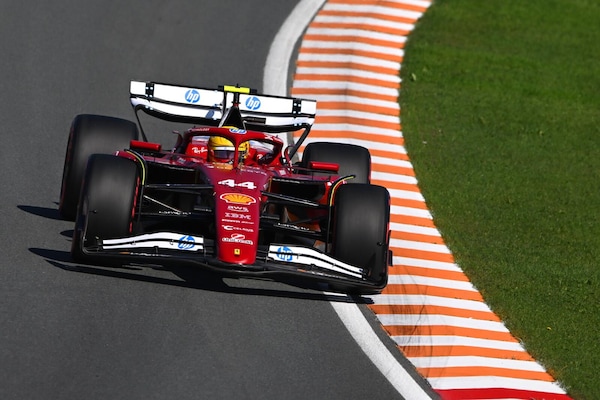 Hamilton aspetta l'abbraccio di Monza: concentrato sugli aspetti positivi