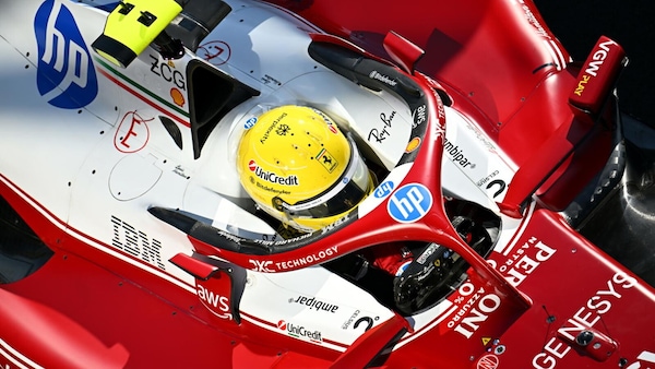 Hamilton: "Abbiamo fatto il meglio che potevamo, in gara punto alla top 5"