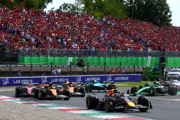 GP Italia: Verstappen domina, Leclerc ci prova e le McLaren si scambiano le posizioni