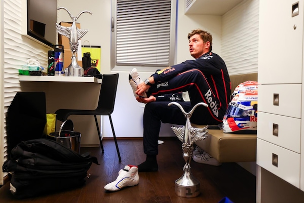 Verstappen al Nurburgring, tutto pronto per l'esordio: ecco con quale macchina