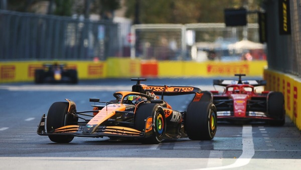 McLaren, Baku un anno dopo: oltre al mini-DRS c'era tanto di più