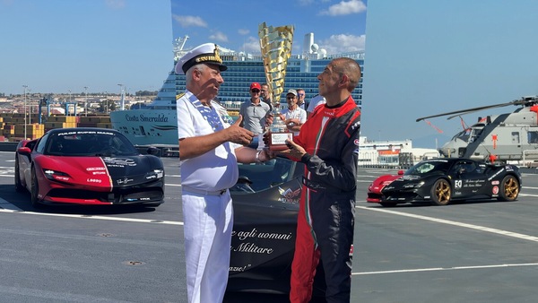 Barone supera se stesso: record di velocità con una SF90 a bordo della Nave Trieste