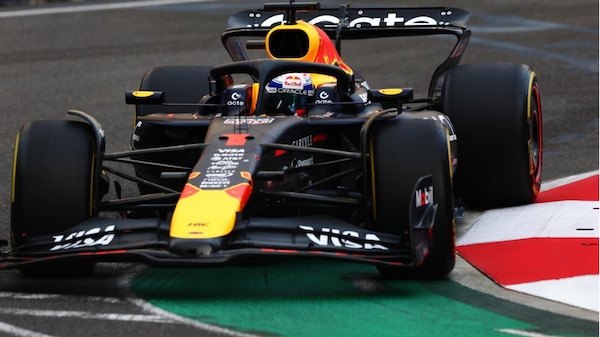 Verstappen: "Che caos in queste qualifiche, domani occhio alle gomme"