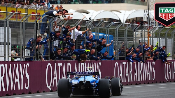 Sainz sul podio a Baku: un traguardo importante con Williams
