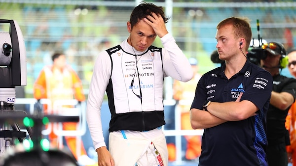 Singapore, piccolo imprevisto per Albon: il kit refrigerante può trasformarsi in un intralcio?