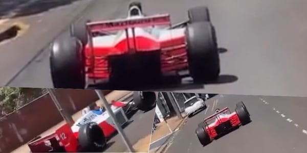 Brasile: ripreso un uomo al volante della (falsa) McLaren di Senna