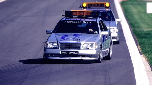 Mercedes, la Safety Car "spegne" 500 candeline