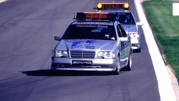 Mercedes, la Safety Car "spegne" 500 candeline