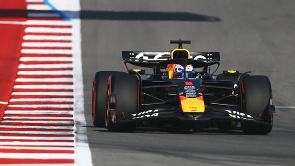 Verstappen: "Macchina forte in ogni settore, il vento complicava la vita"