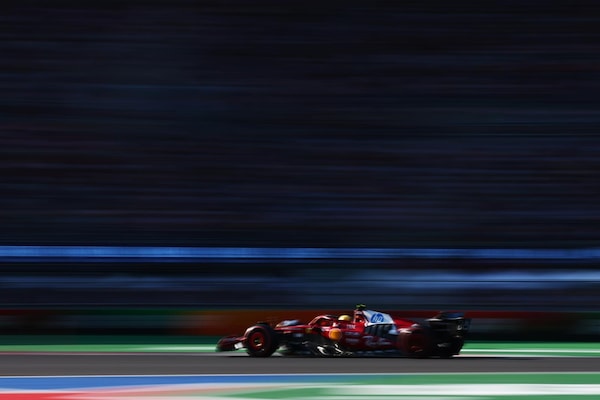 GP Messico: pole di Norris, Ferrari seconda e terza