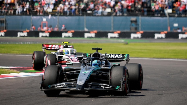 Mercato piloti, Russell: c'è un risultato che mi garantirebbe il rinnovo 2027