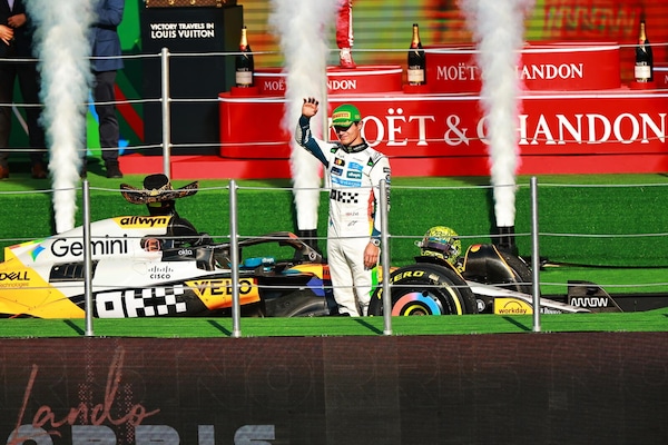 F1, la resa dei conti: Norris e Piastri divisi da un punto. Quattro gare per il titolo mondiale