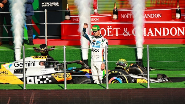 F1, la resa dei conti: Norris e Piastri divisi da un punto. Quattro gare per il titolo mondiale