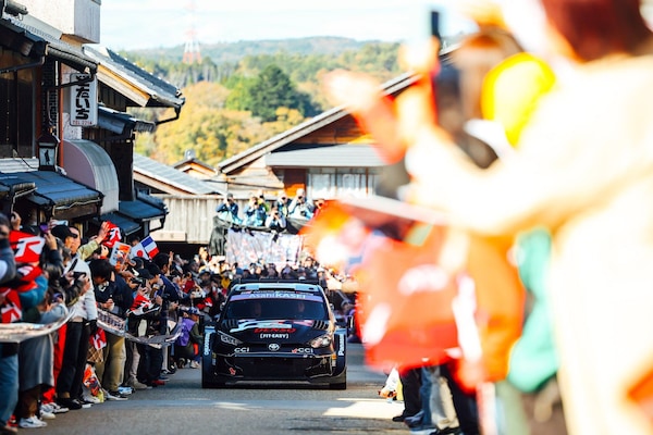Rally del Giappone al via