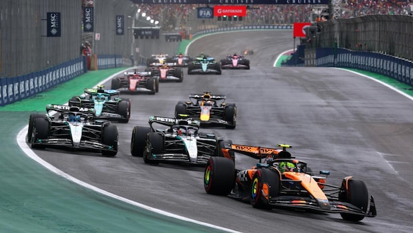 Norris domina, Piastri out. Antonelli straordinario secondo