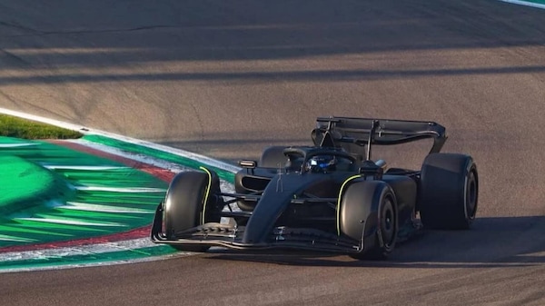 Cadillac debutta in pista a Imola: primo test per Sergio Perez