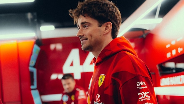 Leclerc: "Come Elkann voglio il meglio per la Ferrari, stagione molto difficile"