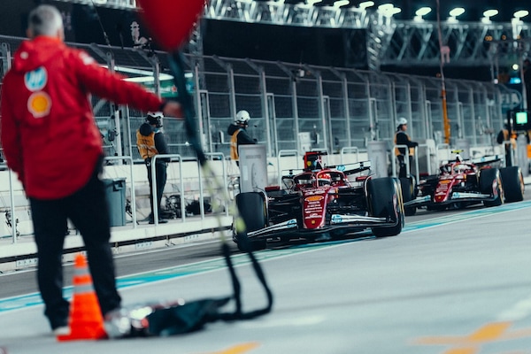 Leclerc inizia bene a Las Vegas, venerdì positivo per Ferrari: "Idee chiare su come migliorare"