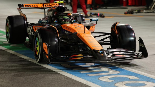 Clamoroso al GP Las Vegas: McLaren squalificate!