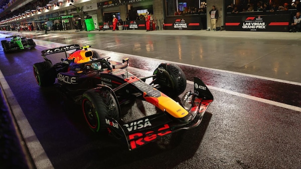 Red Bull divisa: Max domina, Tsunoda in affanno