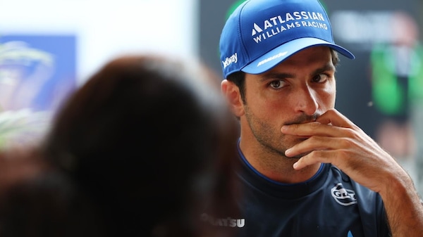 Sainz tra bilanci e Qatar: Williams teme il weekend più duro del 2025