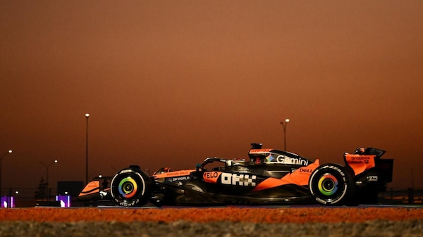 GP Qatar, FP1: doppietta McLaren, davanti ad Alonso