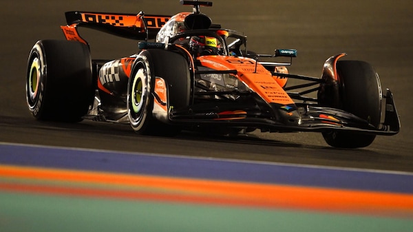 GP Qatar, FP1: 1-2 McLaren, comanda Piastri