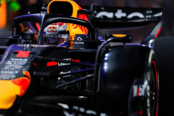 GP Qatar: Verstappen vince davanti a Piastri e Sainz