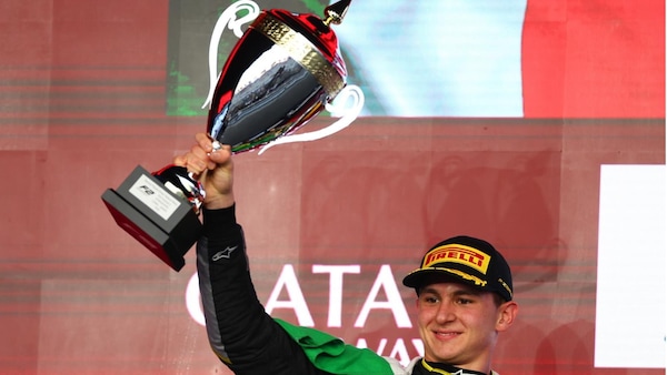 L'editoriale del direttore: quante belle storie!