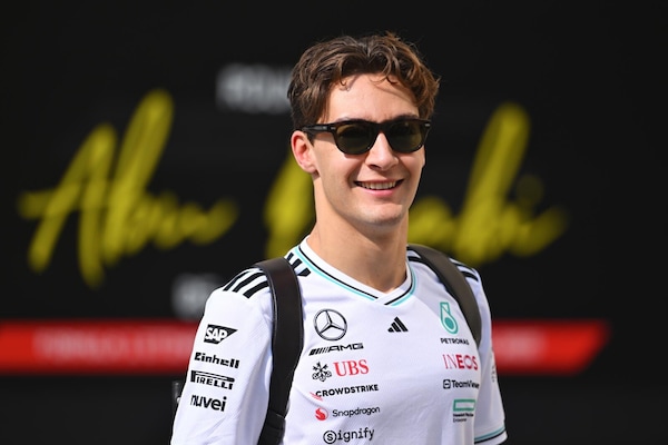 Russell rilassato ad Abu Dhabi: Mercedes punta il secondo posto