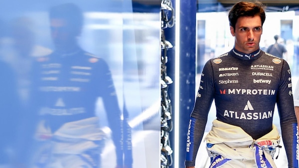 Sainz su Norris: "Servirebbero più persone così, felice per lui"