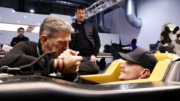 Cadillac-Bottas, si comincia: realizzato il sedile sul telaio 2026