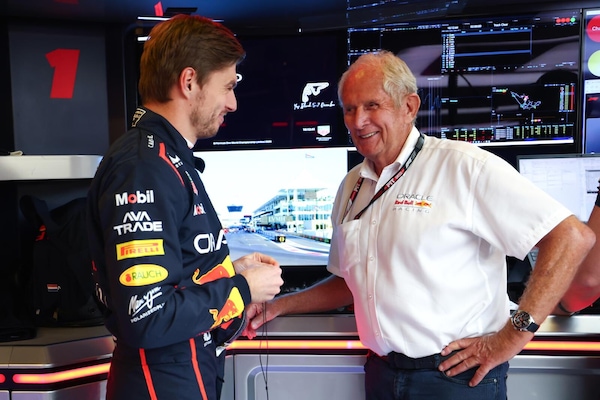 Nebbia sul futuro di Verstappen in F1, Marko chiarisce la questione clausola