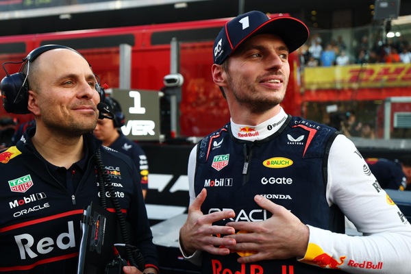 Verstappen su Lambiase: "Sono orgoglioso di lavorare con lui"