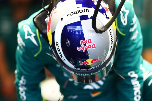 Marko, quanti estimatori: l'omaggio di Vettel