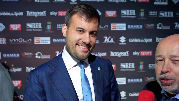 Caschi d’Oro 2025, Marco Panieri celebra la passione di Imola dentro e fuori la pista