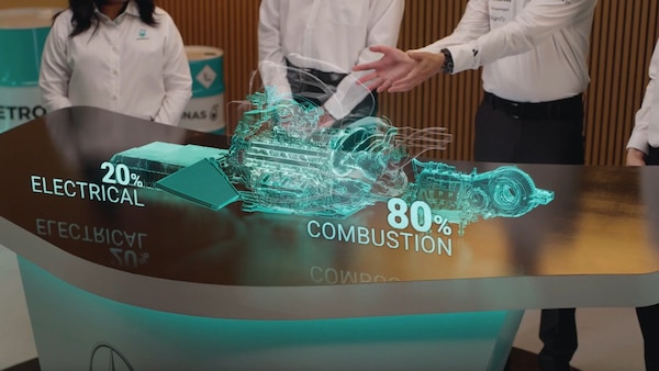 Mercedes 2026, la power unit alza la voce: il video dell'accensione