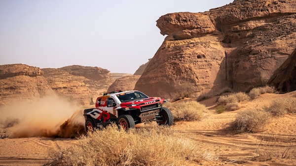 Dakar 2026, 4^ tappa: Lategan vince un pezzo di Marathon dopo il record di forature