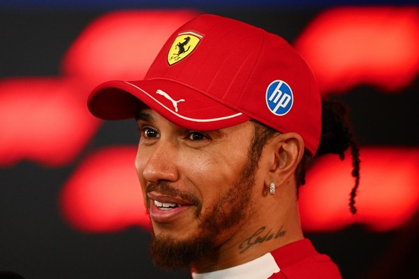 Hamilton: "E' il momento del cambiamento"
