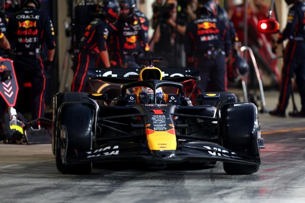 Verstappen: "Nei primi 14-15 GP non mi sentivo in lotta per il titolo"