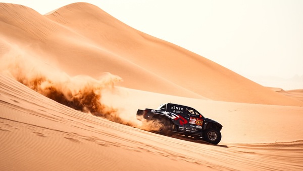 Dakar 2026, 8^ tappa: aspettando la Marathon vince Toyota con differenze minime